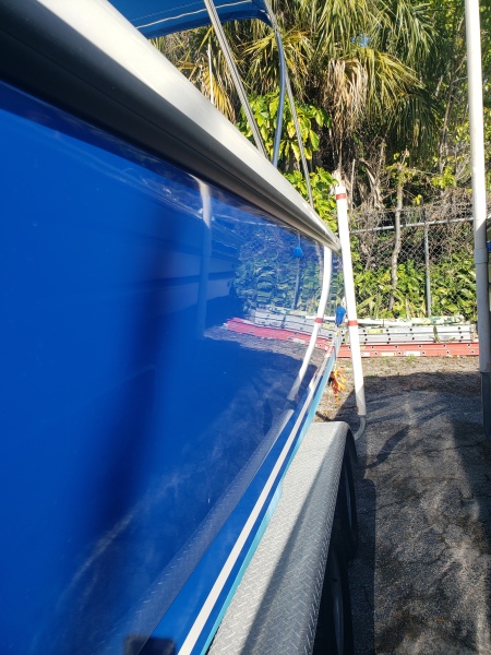 2004 Intrepid Center Console