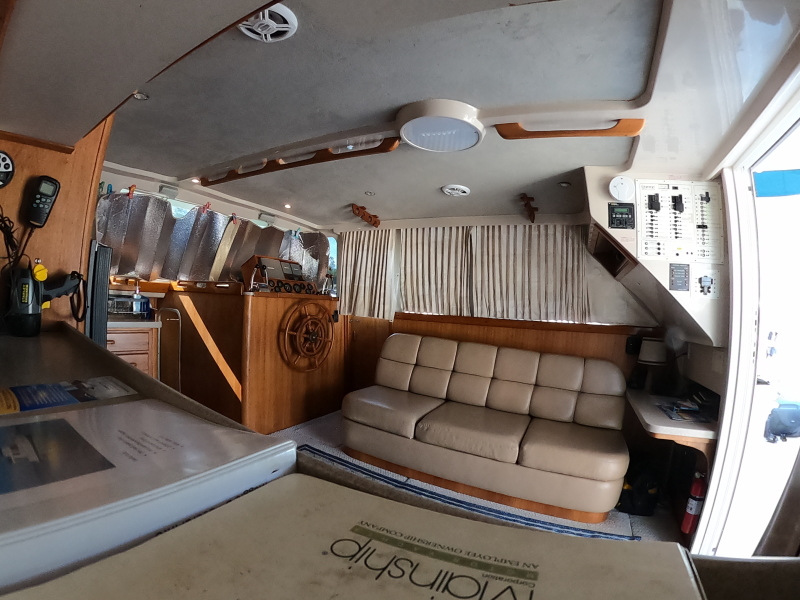 1997 Mainship 350