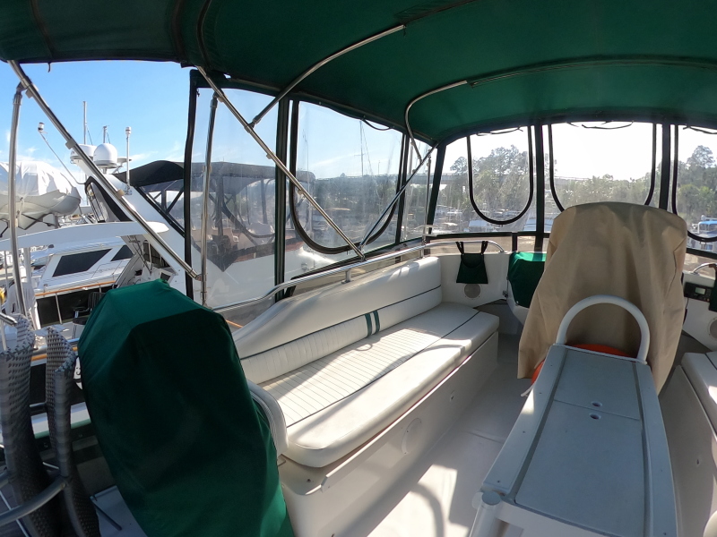 1997 Mainship 350