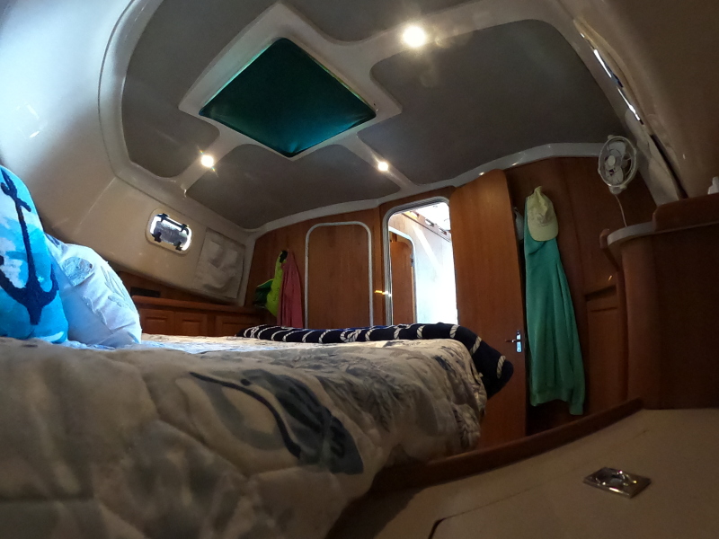 1997 Mainship 350