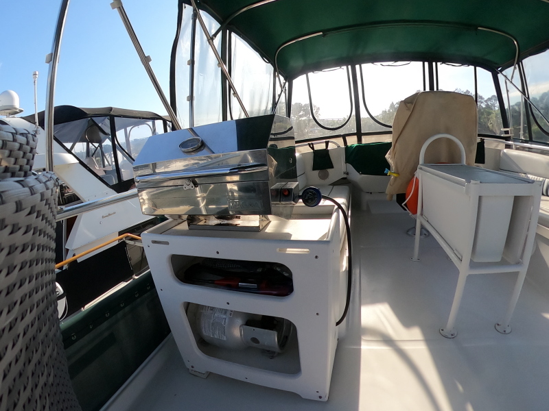 1997 Mainship 350