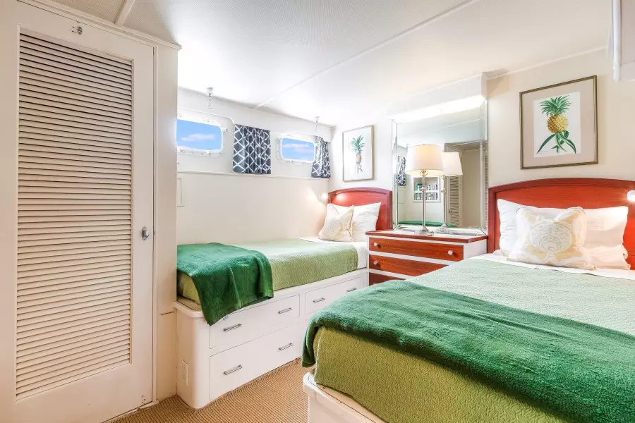 Twin Guest Cabin