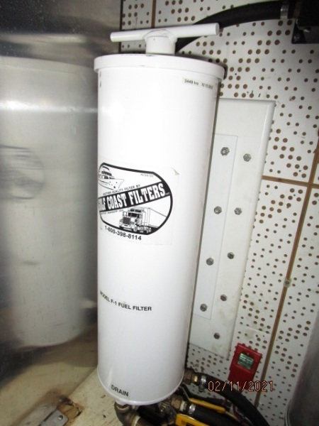 49' DeFever gulf Coast fuel filter