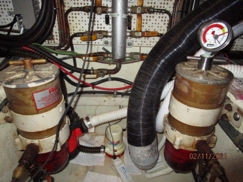 49' DeFever Racor fuel filters