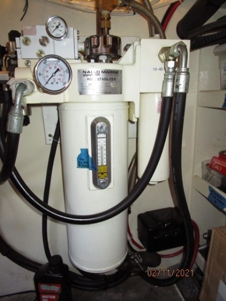 49' DeFever stabilizer system