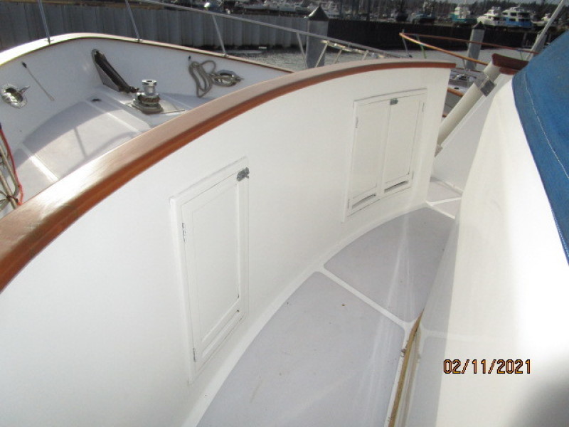 49' DeFever portuguese Bridge1