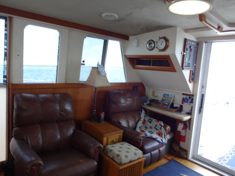 1999 Mainship 350