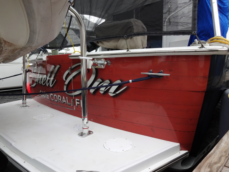 1999 Mainship 350