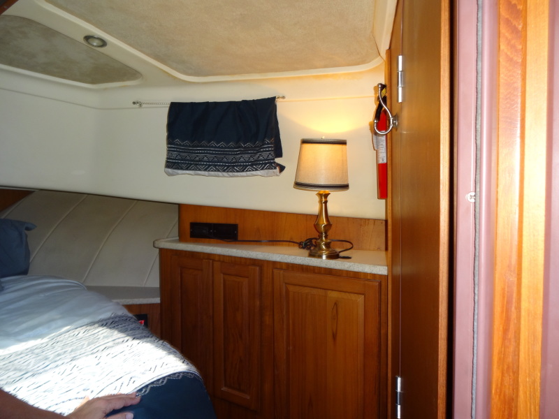 1999 Mainship 350