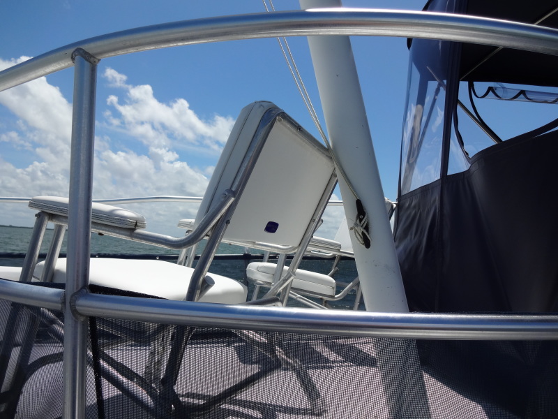 1999 Mainship 350
