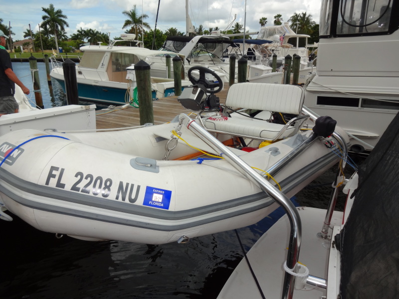 1999 Mainship 350