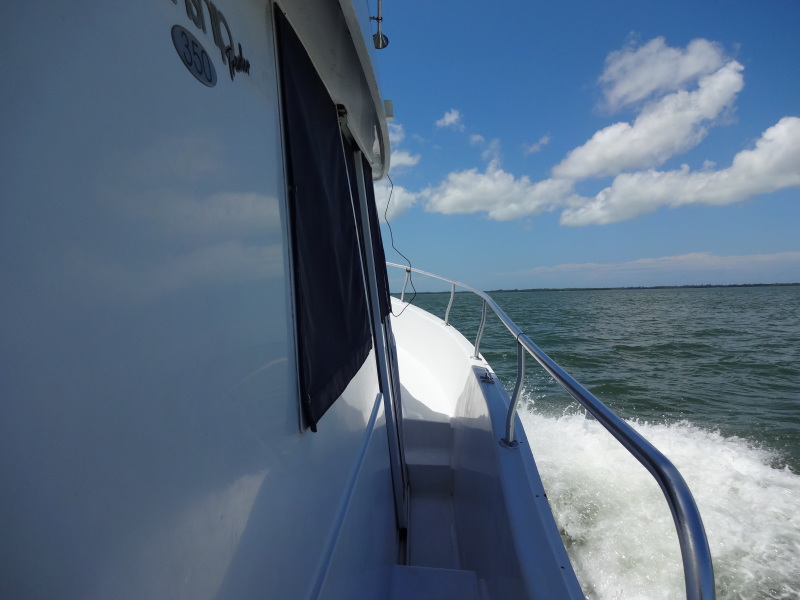 1999 Mainship 350