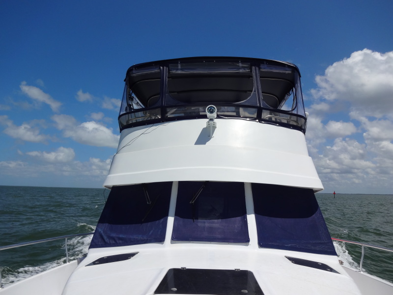 1999 Mainship 350