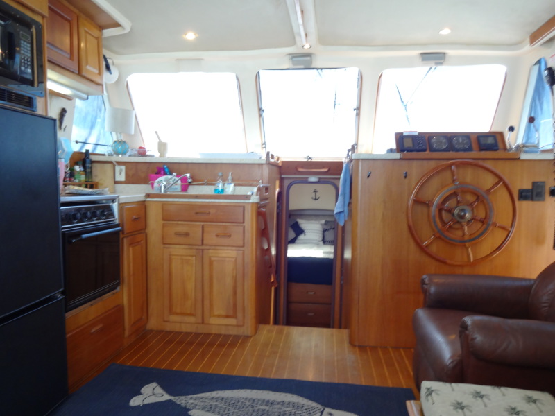 1999 Mainship 350