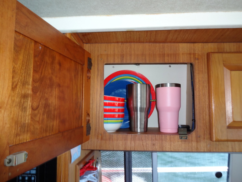 1999 Mainship 350