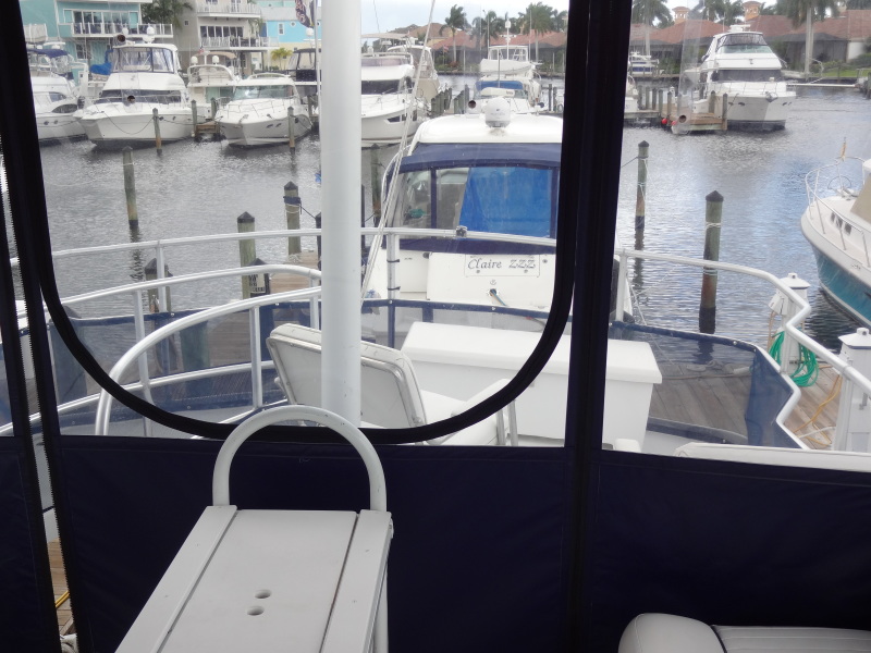 1999 Mainship 350