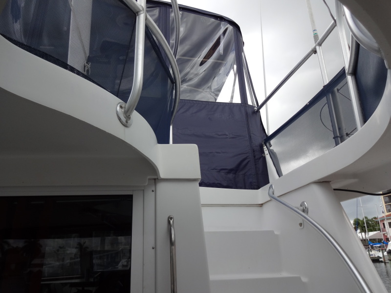 1999 Mainship 350