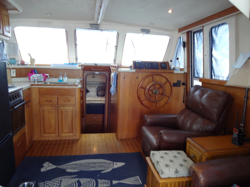 1999 Mainship 350