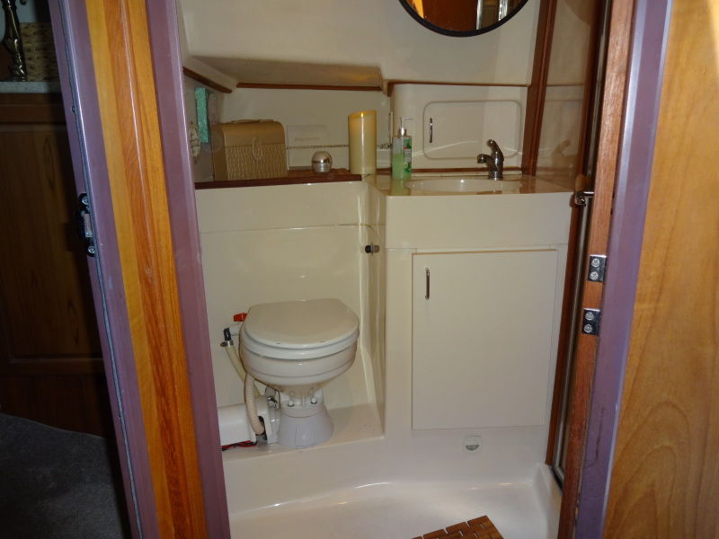 1999 Mainship 350