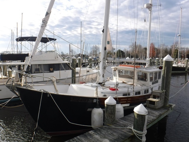 1976 Fisher Motorsailer