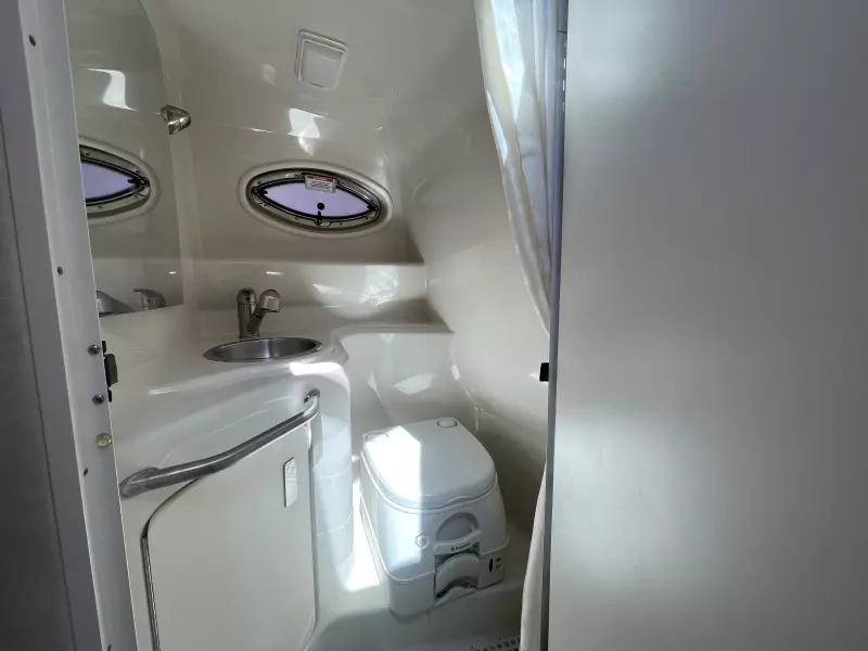 2011 Sea Ray 240 Sundancer