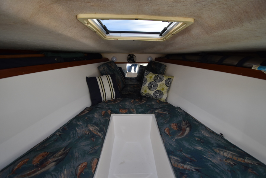 35' 2002 Marlago 35FS