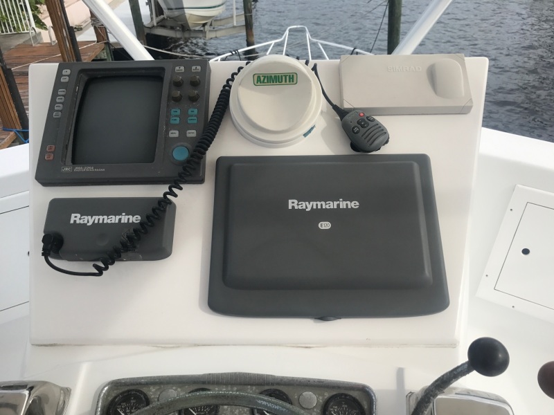 41' 1969 Hatteras 41 Convertible