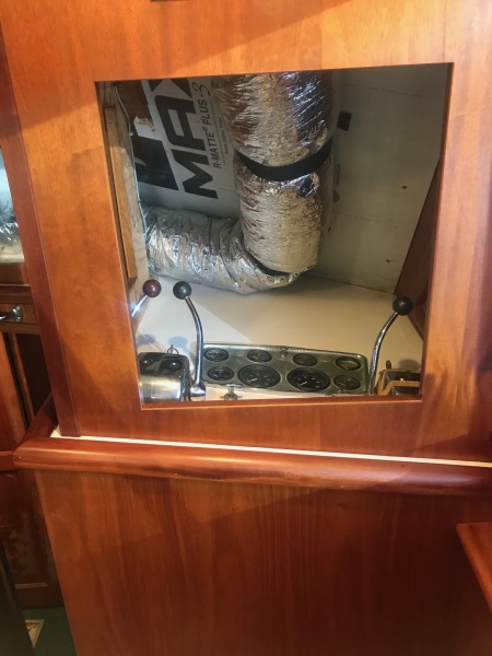 41' 1969 Hatteras 41 Convertible