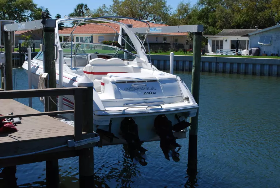 28ft Formula Yacht For Sale