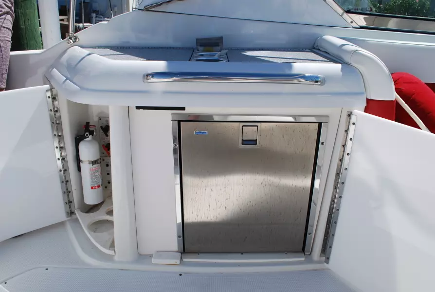 28ft Formula Yacht For Sale