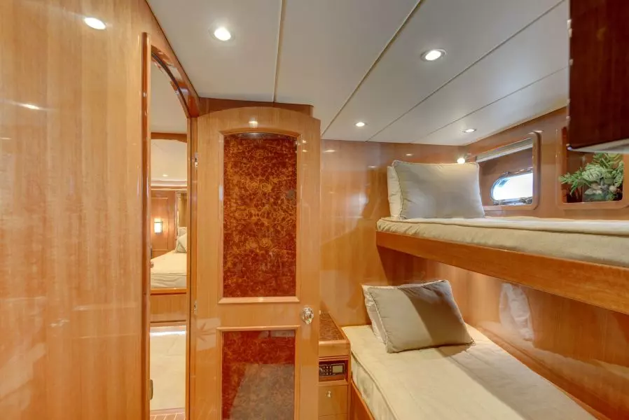 Lenora D 68ft Hampton Yacht For Sale