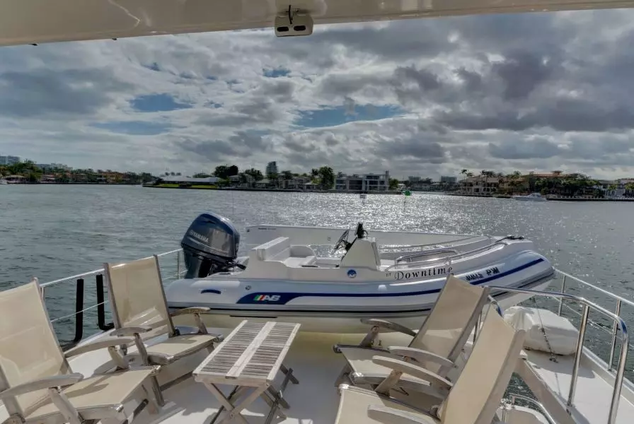 Lenora D 68ft Hampton Yacht For Sale