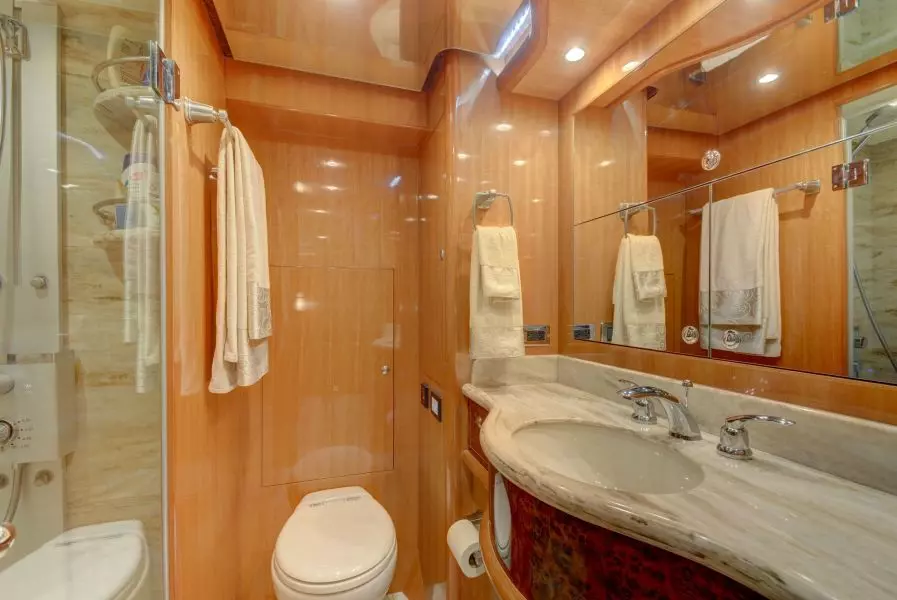 Lenora D 68ft Hampton Yacht For Sale
