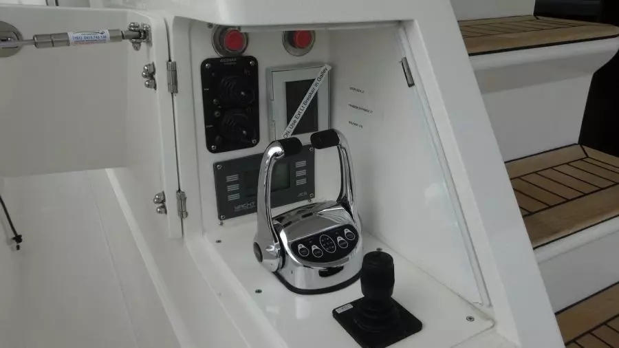Lenora D 68ft Hampton Yacht For Sale