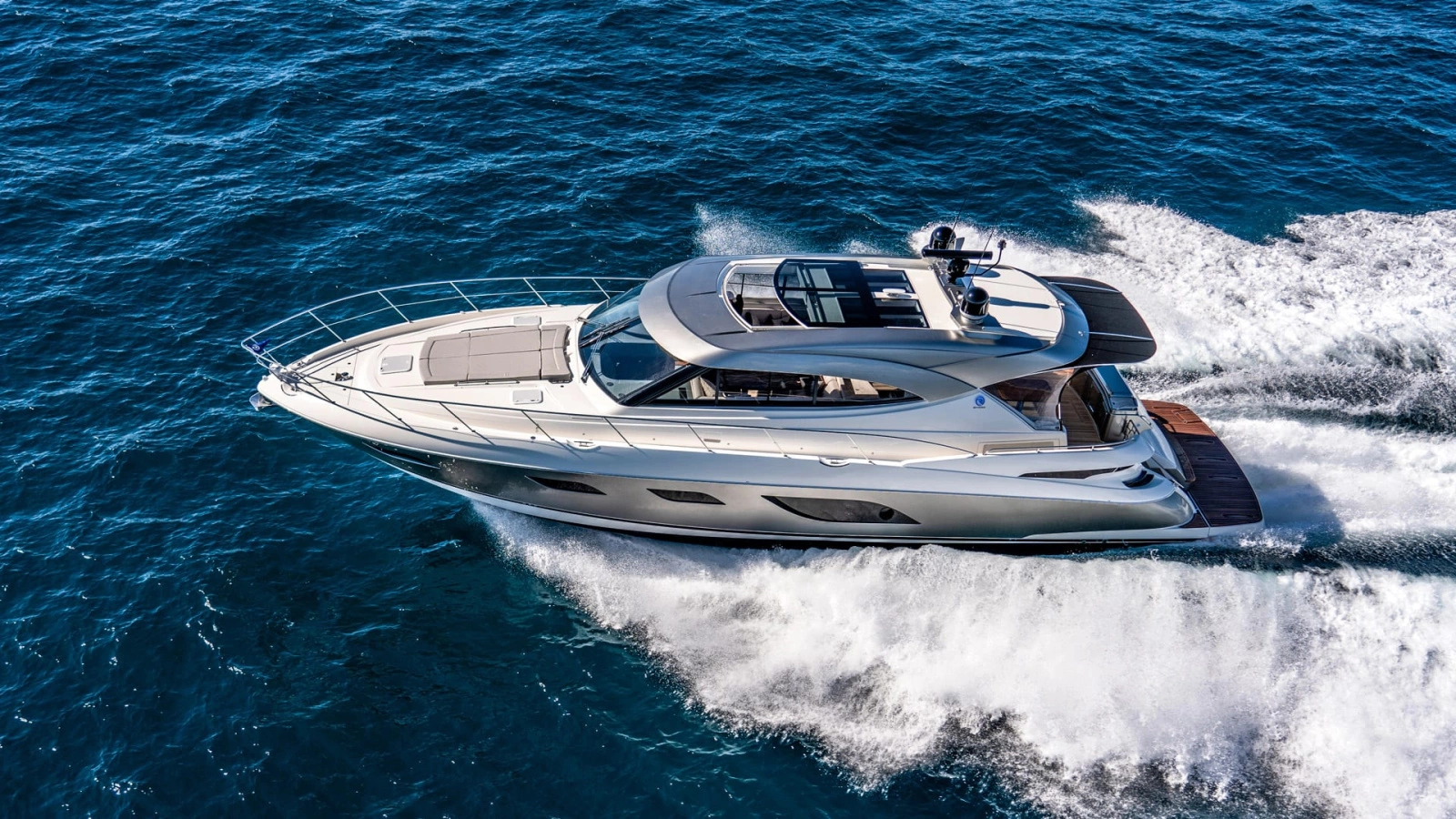 6000 SPORT YACHT 60ft Riviera Yacht For Sale