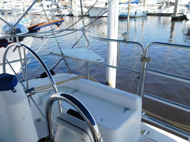 2001 Catalina 400