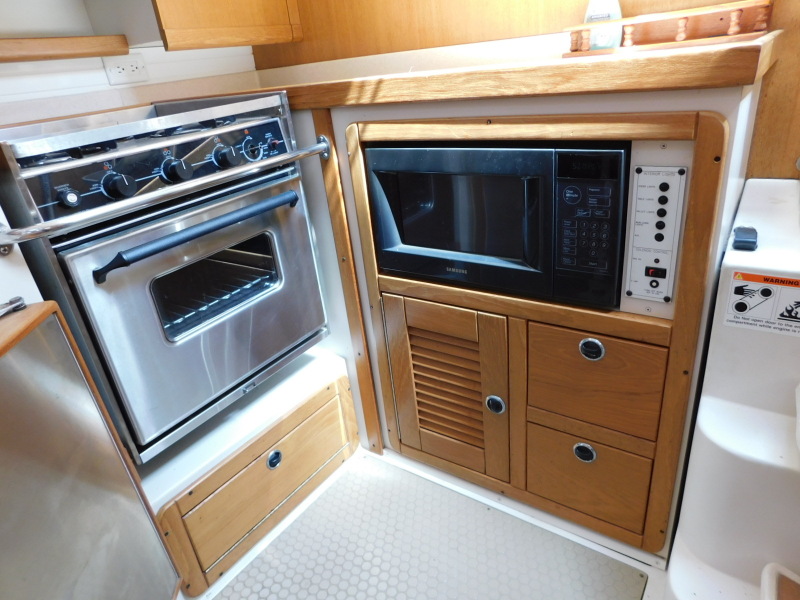 2001 Catalina 400