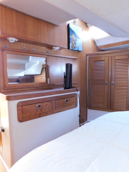2001 Catalina 400