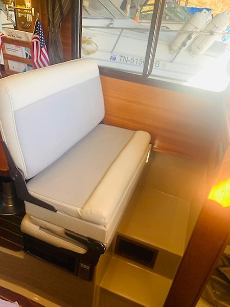 2013 Ranger Tugs R27