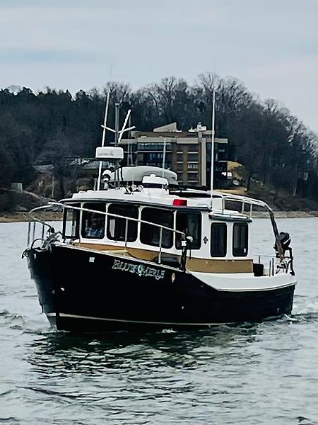 2013 Ranger Tugs R27