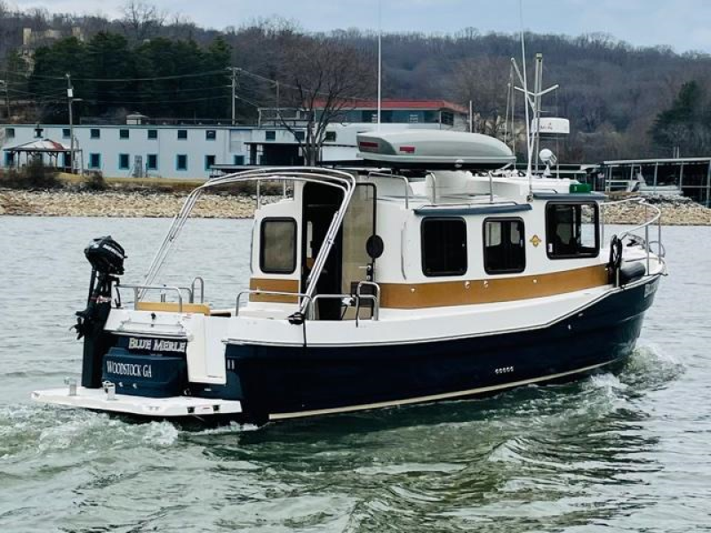 2013 Ranger Tugs R27