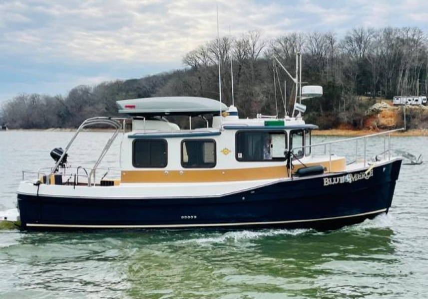 2013 Ranger Tugs R27