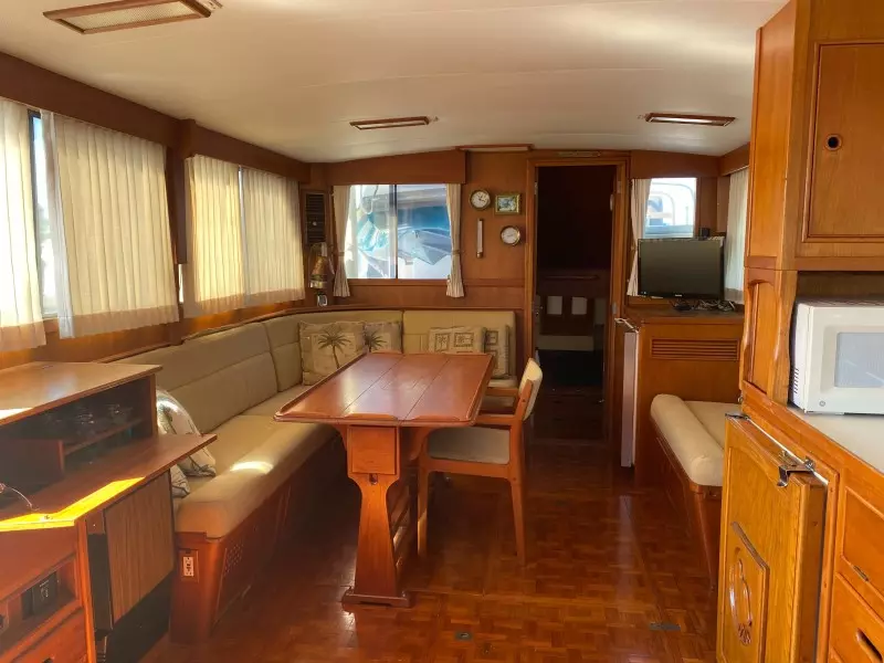 1985 Grand Banks 