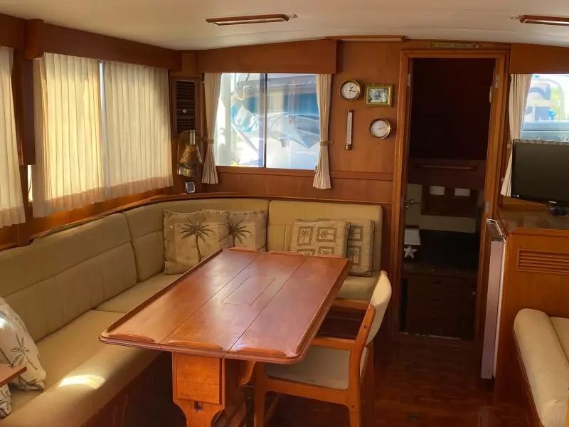 1985 Grand Banks 