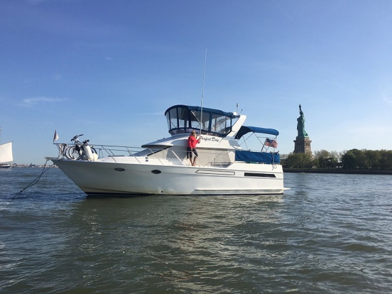 39' Ocean Alexander port profile2