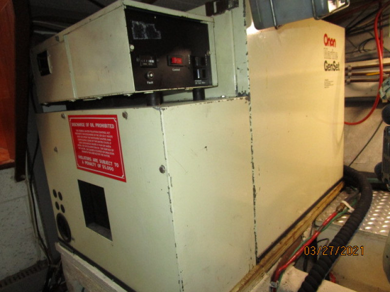 39' Ocean Alexander generator sound box
