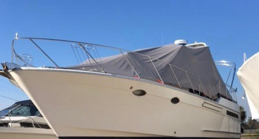 39' Ocean Alexander storage cover
