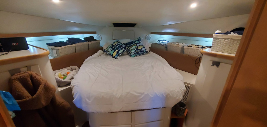 1995 Carver 380 Santego SE