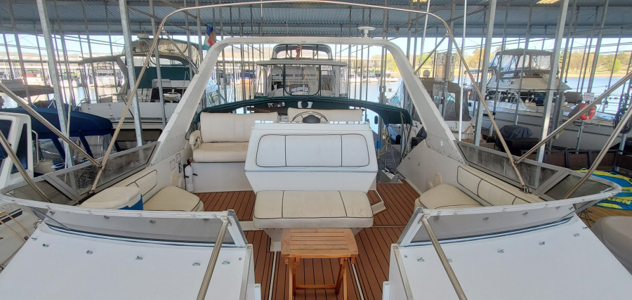 1995 Carver 380 Santego SE
