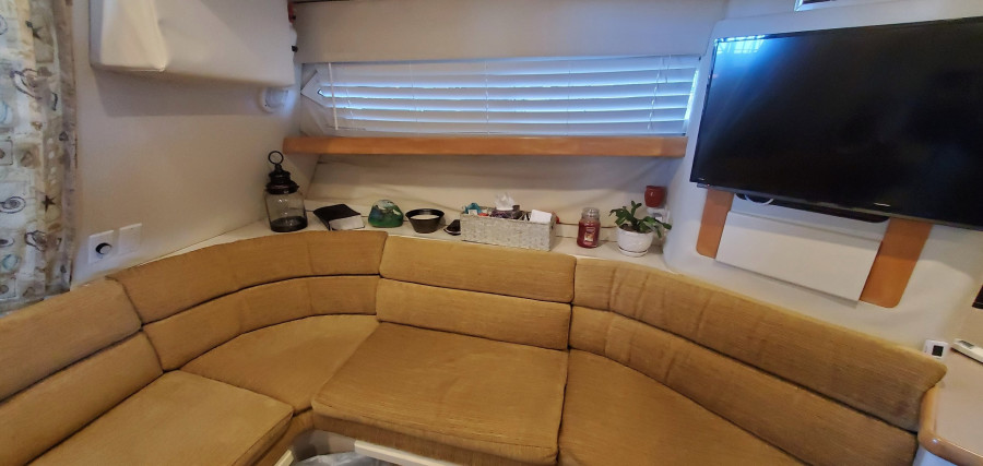 1995 Carver 380 Santego SE